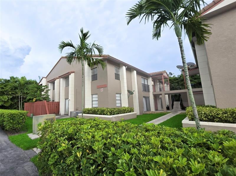 3187 Coral Ridge Dr, Coral Springs