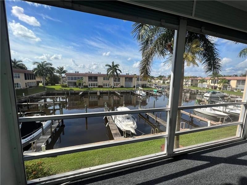2600 S Kanner Hwy Q11, Stuart