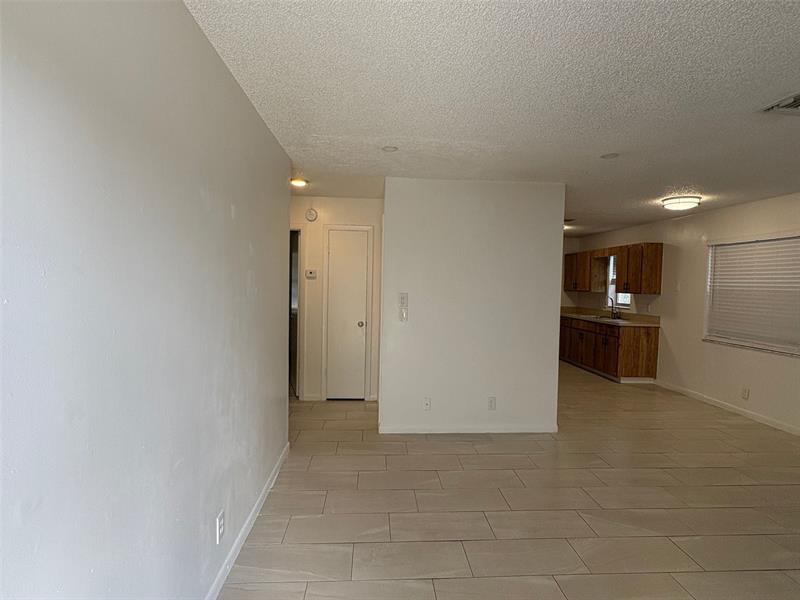 3047 Perry Ave, Green Acres