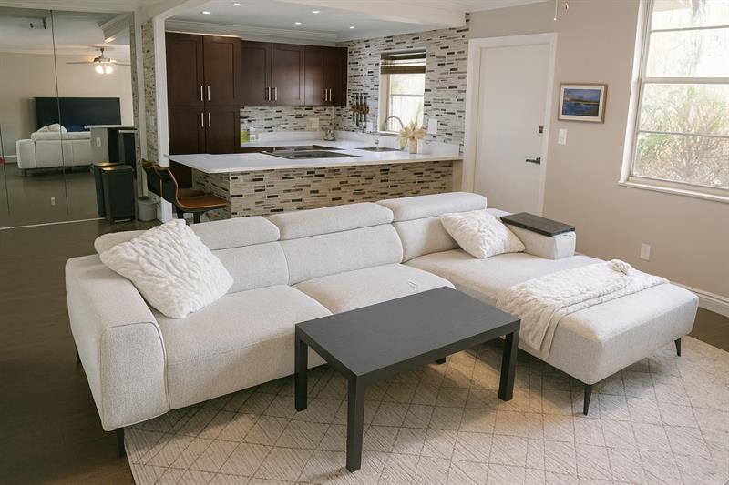 2400 Ne 10th St 203, Pompano Beach
