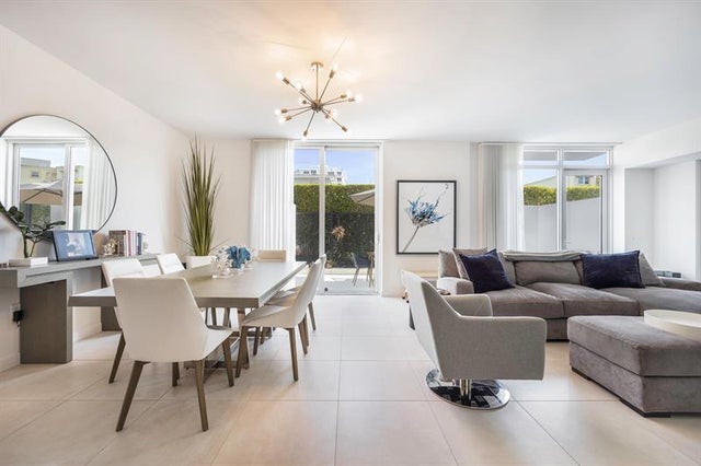 4 of 33 - 401 N Birch Rd Th7, Fort Lauderdale, FL