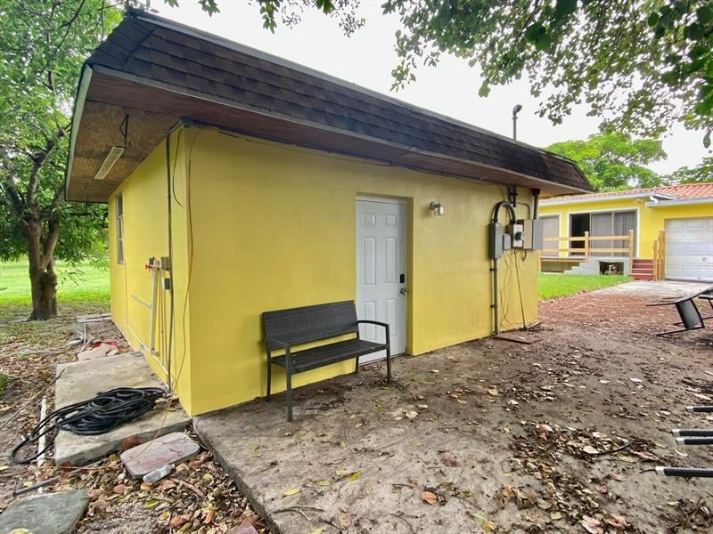 14131 Nw 3rd Ave D, Miami