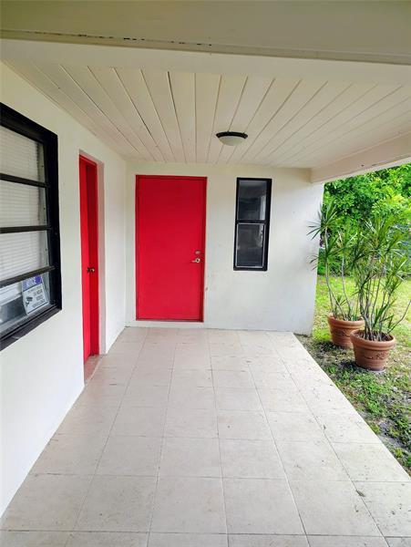 2 of 18 - 6134 Buchanan St, Hollywood, FL