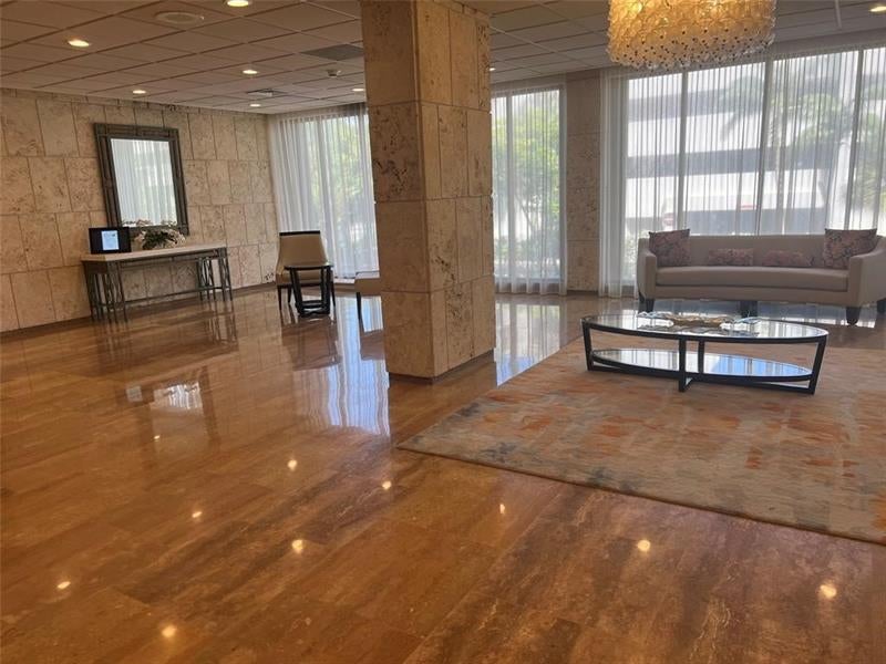1965 S Ocean Dr 6j, Hallandale