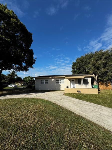 12950 Nw 17 Ct, Miami