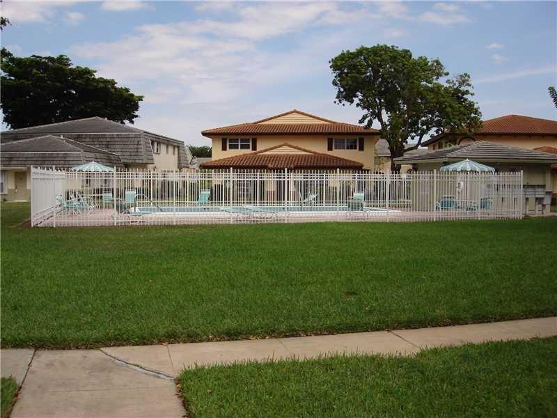 8833 Nw 28th Dr 2-2, Coral Springs