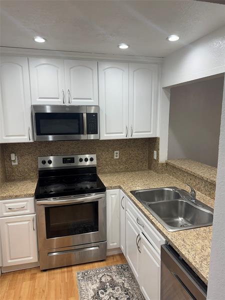 851 Ne 209th Ter 202, Miami