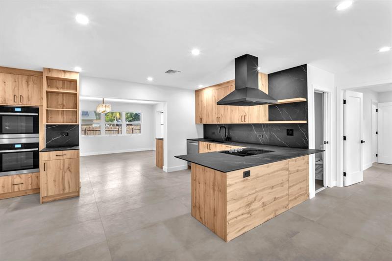4640 Sw 25th Terrace, Dania