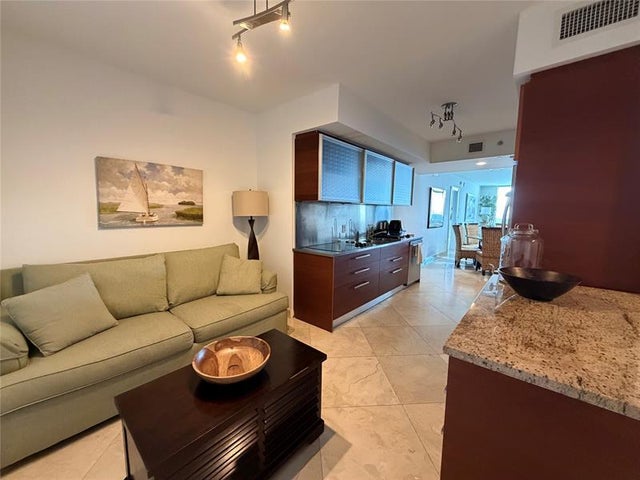 4 of 27 - 1850 S Ocean Dr 4202, Hallandale, FL