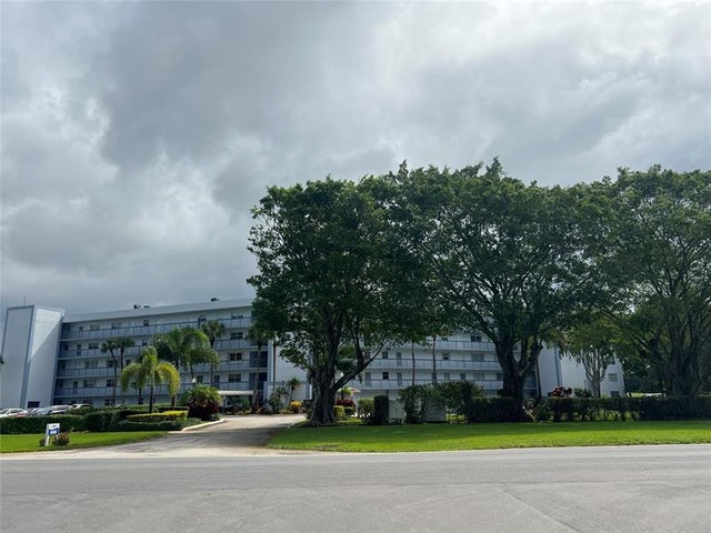 3 of 35 - 6400 Nw 2nd Ave 323, Boca Raton, FL
