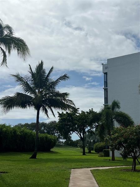 4 of 35 - 6400 Nw 2nd Ave 323, Boca Raton, FL