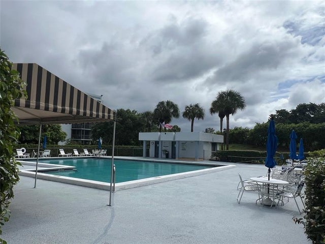 5 of 35 - 6400 Nw 2nd Ave 323, Boca Raton, FL