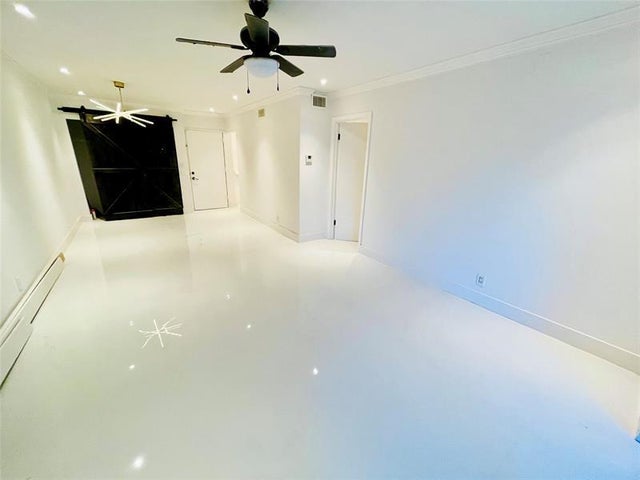 1 of 4 - 3125 Oakland Shores Dr B203, Fort Lauderdale, FL