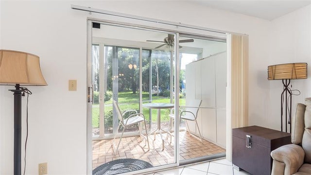 4 of 22 - 2201 W Lucaya Bnd A1, Coconut Creek, FL