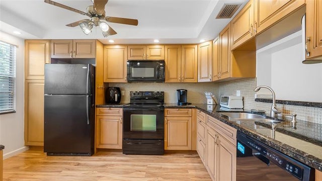 5 of 22 - 2201 W Lucaya Bnd A1, Coconut Creek, FL