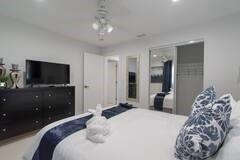 4 of 13 - 4155 Sw 49th St, Fort Lauderdale, FL