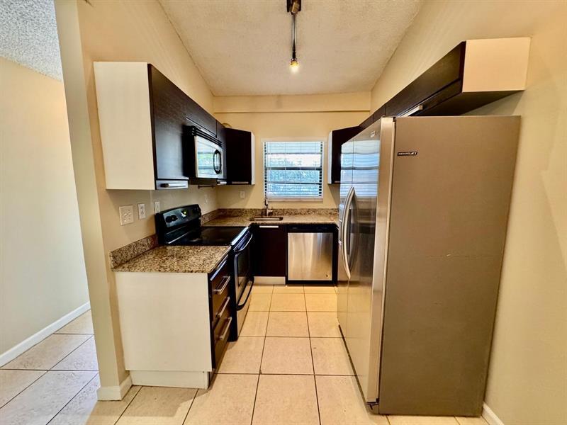 11211 Royal Palm Blvd 11211, Coral Springs