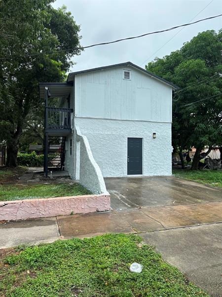 274 Bayberry Dr Upstairs, West Palm Beach