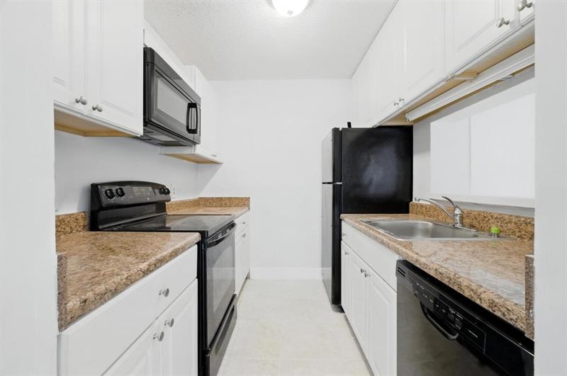 4281 W Mcnab Rd 16, Pompano Beach