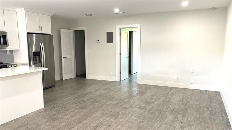 853 Se 4th Ct 12, Deerfield Beach