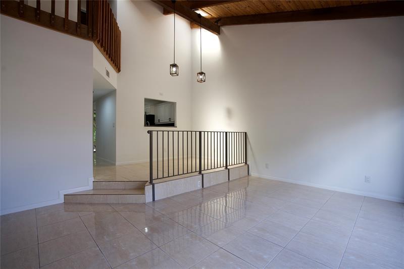 2125 Sw 81st Ave, Davie