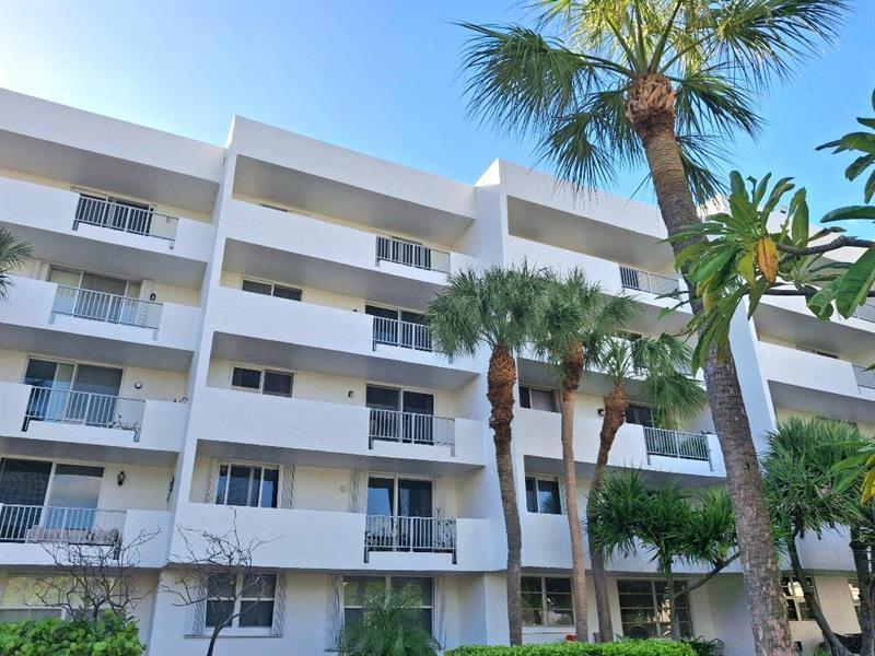 1421 S Ocean Blvd 310, Pompano Beach