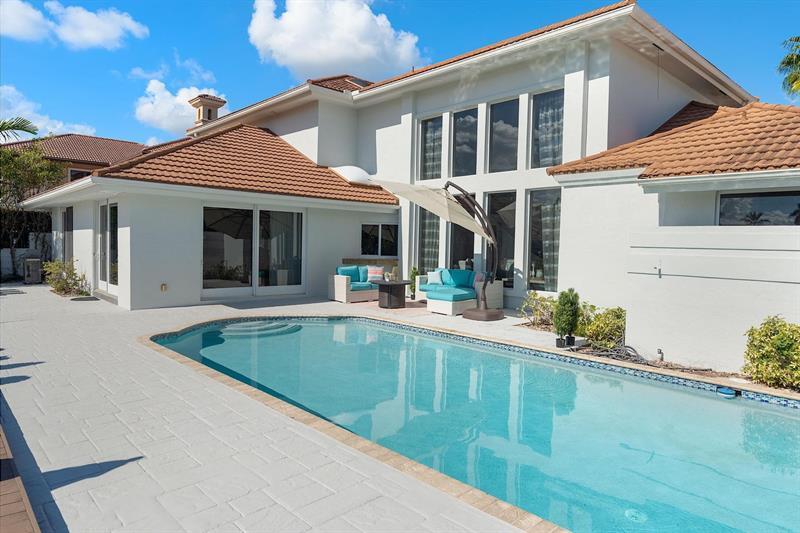 3050 Ne 43rd St, Fort Lauderdale