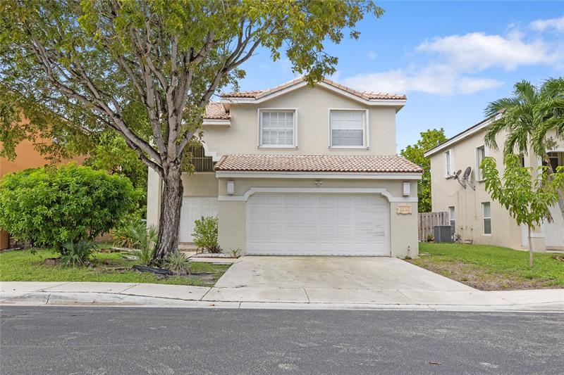 1512 Sw 106th Ave, Pembroke Pines