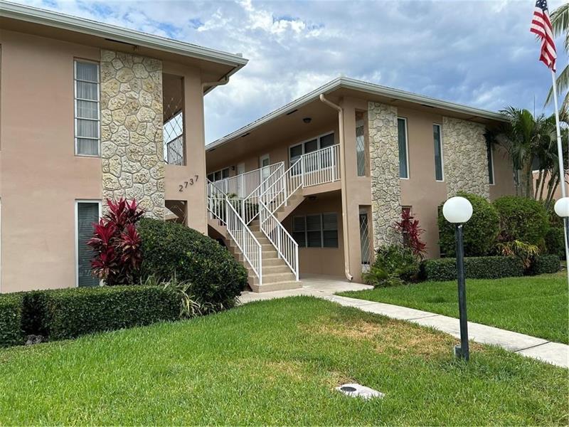 2737 Ne 28th St 1w, Pompano Beach