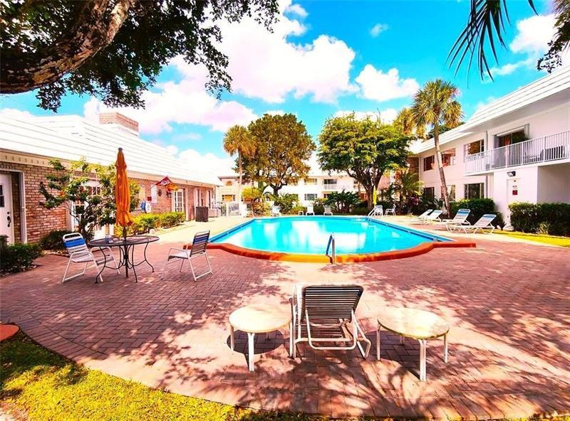 412 S Cypress Rd 222, Pompano Beach