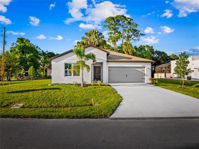1689 Sw Abingdon Ave, Port St. Lucie