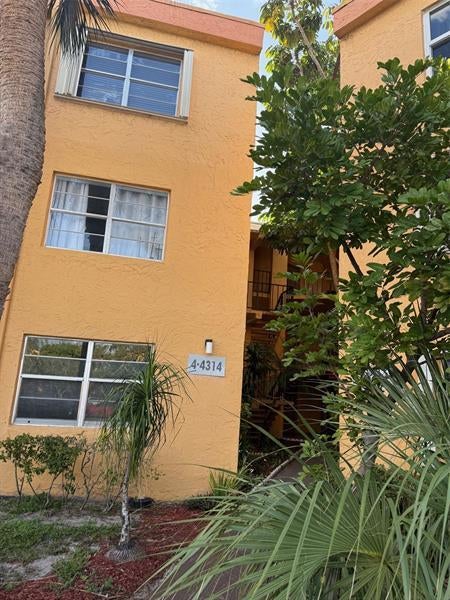 4314 Nw 9th Ave 4-1d, Deerfield Beach