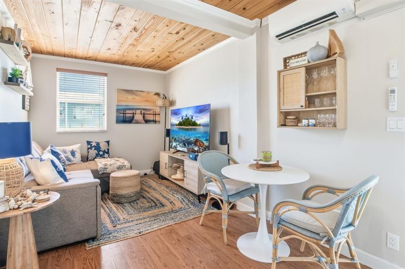 310 Harrison St 102e, Hollywood