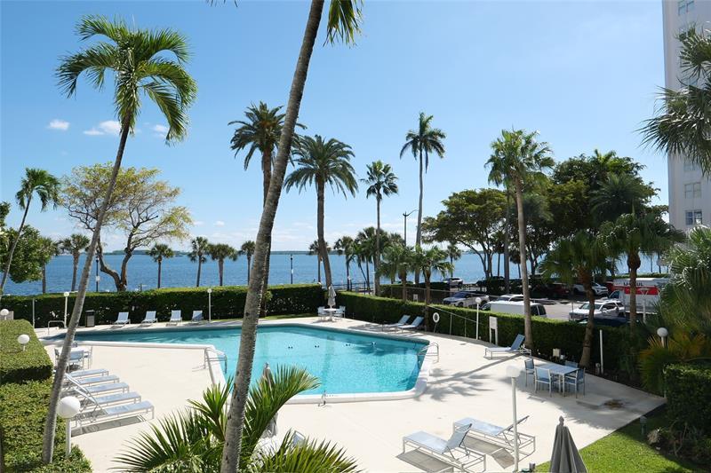 1408 Brickell Bay Dr 207, Miami