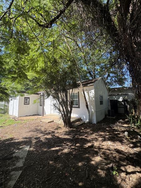 261 Nw 81st St B, Miami