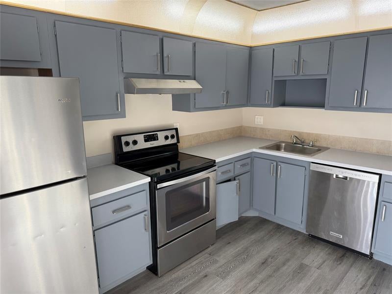 1349 Sussex Dr 1349, North Lauderdale