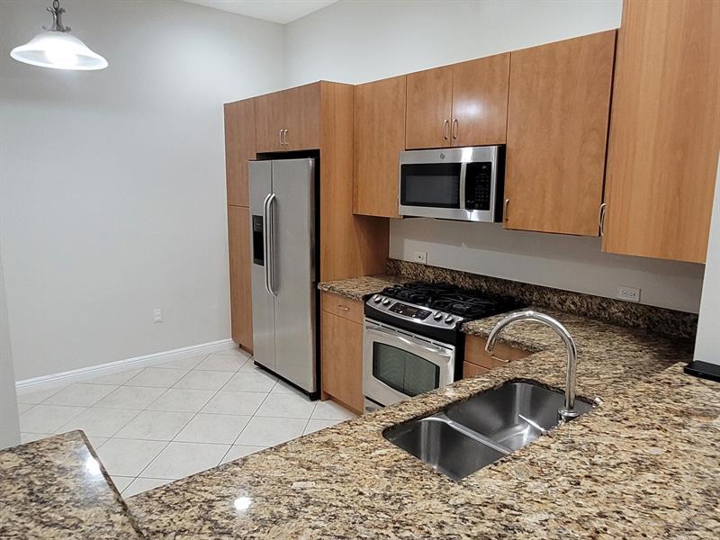 3020 Nw 125th Ave 417, Sunrise