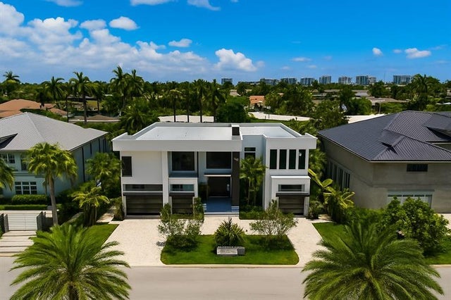 1 of 7 - 2405 Castilla Isle, Fort Lauderdale, FL