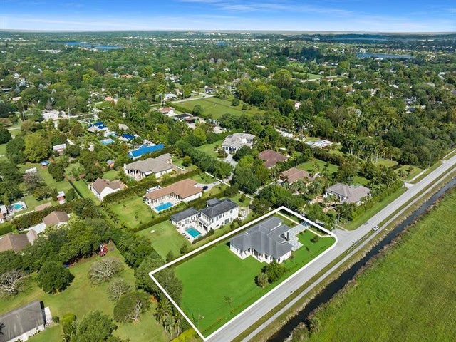 3 of 41 - 13600 Pine Meadow Ct, Davie, FL