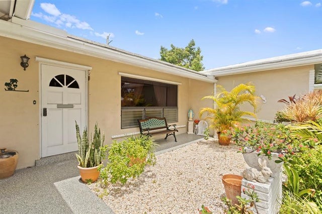 2 of 38 - 1577 Ne 49th St, Oakland Park, FL