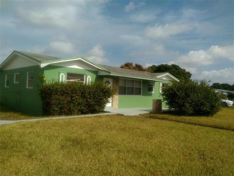 2951 Nw 208th Ter, Miami Gardens