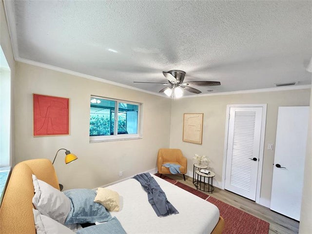 4 of 18 - 4514 Nw 49th Dr, Tamarac, FL