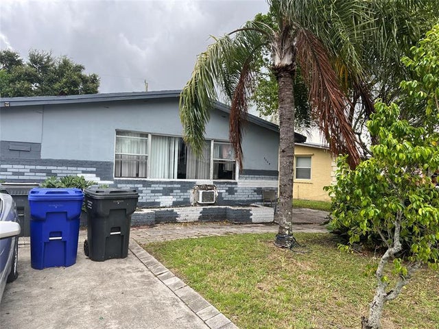 1 of 7 - 5540 Mayo St, Hollywood, FL