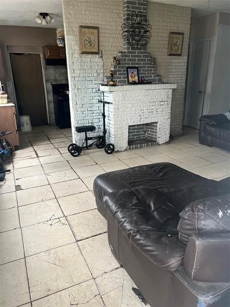 4 of 7 - 5540 Mayo St, Hollywood, FL