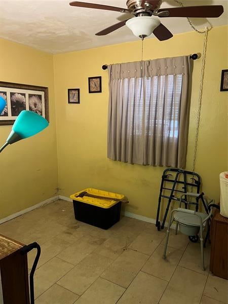 5 of 7 - 5540 Mayo St, Hollywood, FL