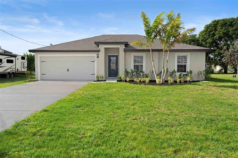 714 Sw Lakehurst Dr, Port St. Lucie
