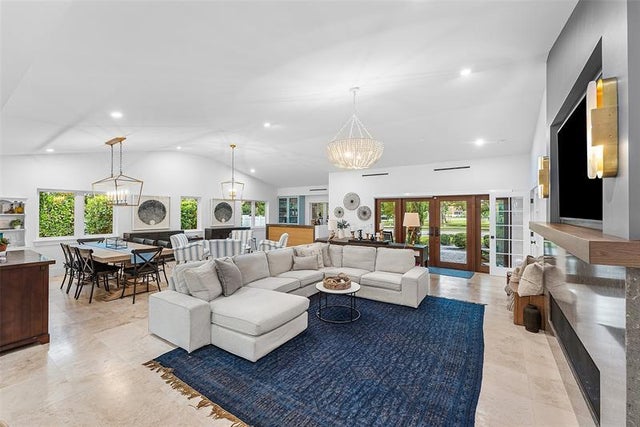 5 of 77 - 2421 Ne 12th St, Fort Lauderdale, FL