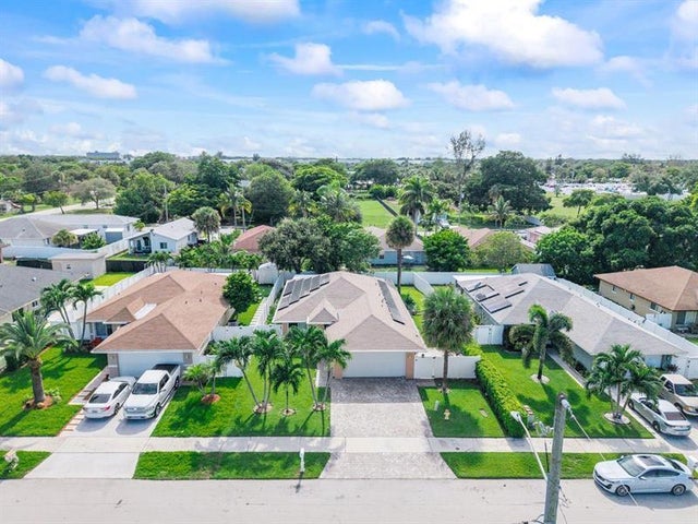 5 of 44 - 547 Ne 1st Ave, Deerfield Beach, FL