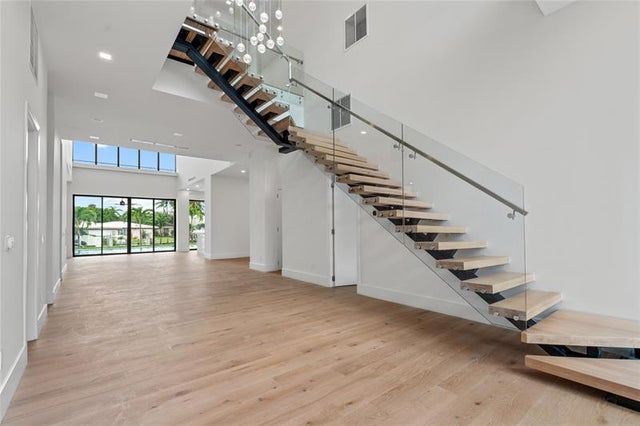 3 of 80 - 2 Sunset Lane, Lauderdale By The Sea, FL
