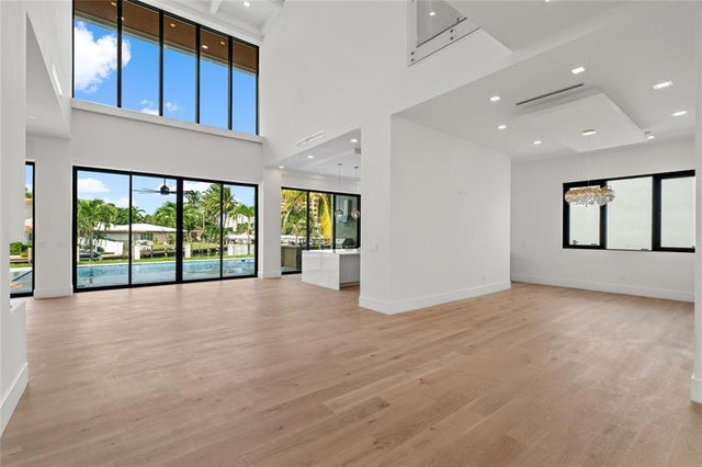 4 of 80 - 2 Sunset Lane, Lauderdale By The Sea, FL